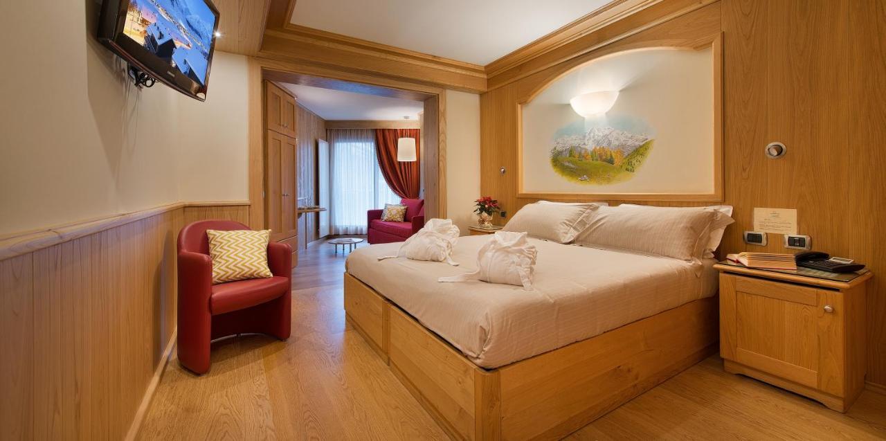 Hotel Baita Montana 利维尼奥 外观 照片