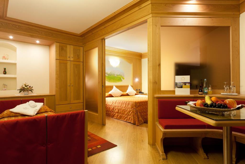 Hotel Baita Montana 利维尼奥 客房 照片